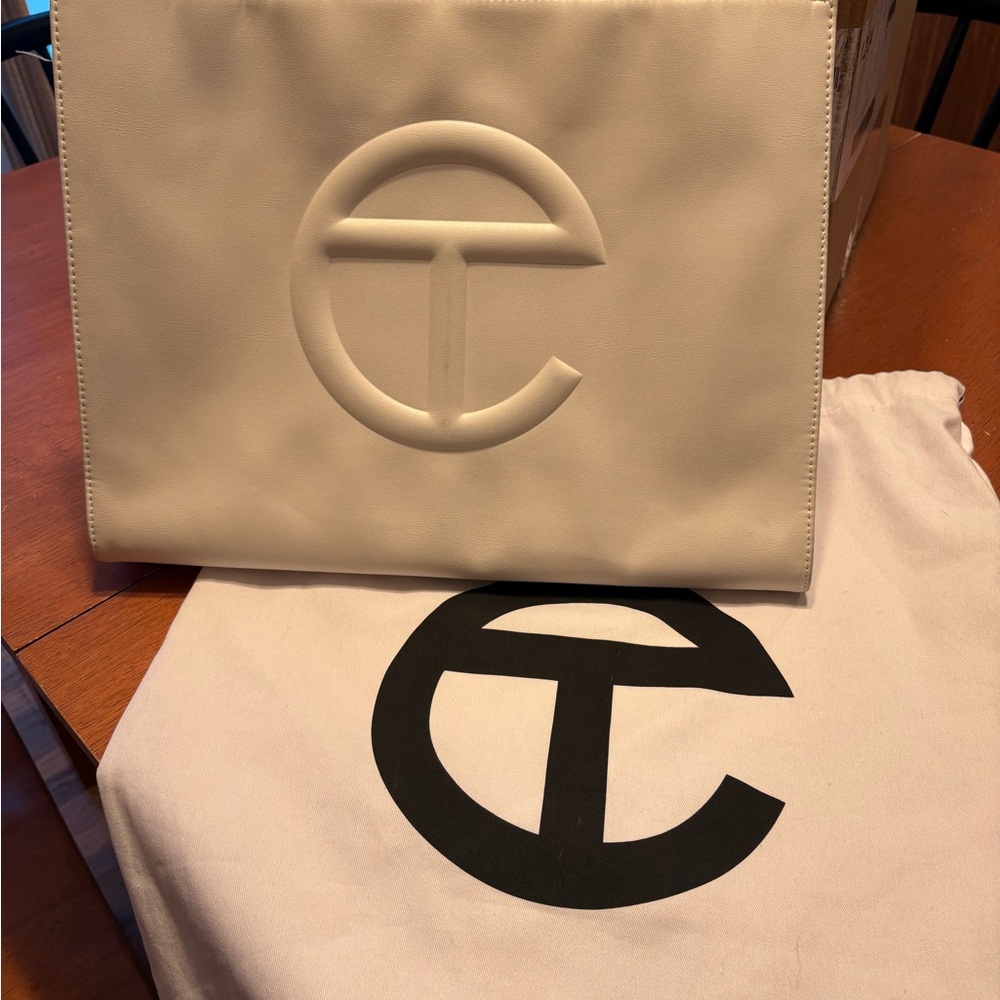 Telfar Cream Tote Bag - Picture 7 of 7